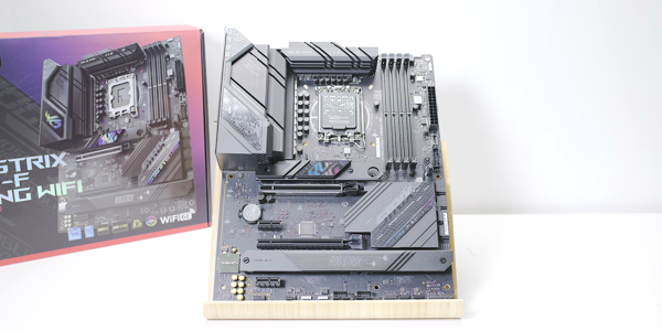 Asus rog strix b760 f gaming wifi motherboard 1