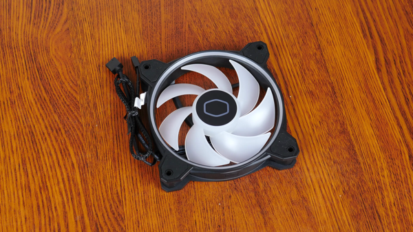 Cooler master hyper 212 halo cpu cooler 1