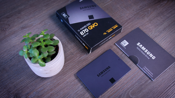 Samsung 870 qvo 8tb ssd black 1